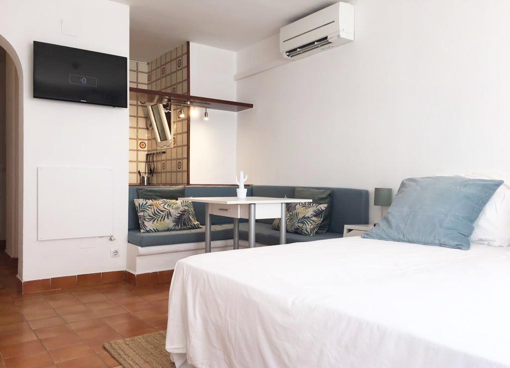 Apartamentos Albertos Santa Eularia des Riu Exterior foto